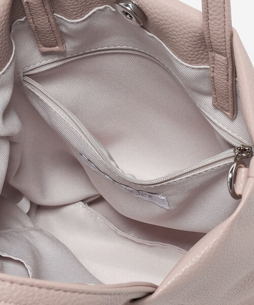 A DAY IN THE LIFE UNITED ARROWS(アデイインザライフユナイテッドアローズ)の「レザーライク 2WAY ミニトート<A DAY IN THE LIFE>(トートバッグ・レディース・その他4/ブラック/ベージュ・FREE)」の13枚目の写真
