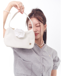 ANOETIC（アノエティック）の「ROSE COMFY BAG_IVORY（ショルダーバッグ）」