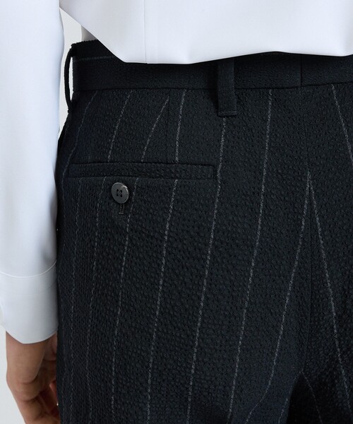 DESIGNWORKS（デザインワークス）の「【26S/S】ウールストレッチサッカーピンタックパンツ / セットアップ対応 / ストレッチ / 防シワ（スラックス・メンズ・ブラック/ネイビー・52/50/48/46/44）」の6枚目の写真