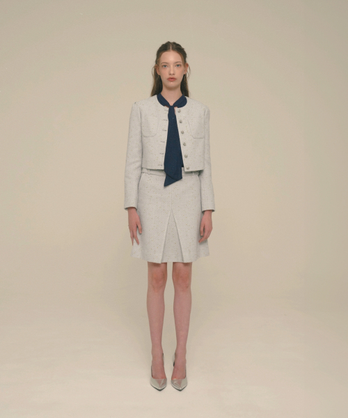ICE GARDEN A.508(アイス ガーデン エイオーゴンパル)の「Crystal-Buttons Cropped Tweed Jacket_Quiet Gray(その他アウター・レディース・その他・S/M)」の2枚目の写真