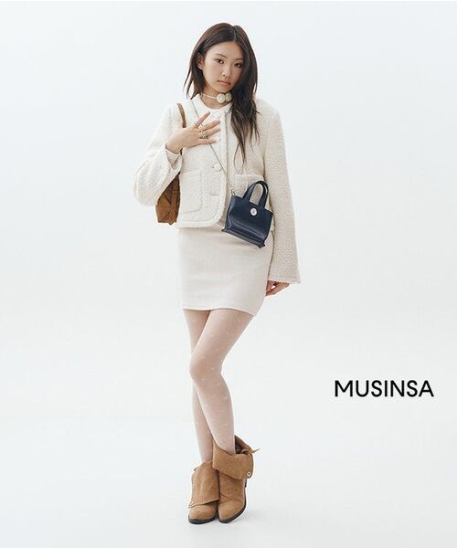 MUSINSA STANDARD WOMAN（ムシンサスタンダードウーマン）の「ウィメンズウールブレンドブークルトゥイードジャケット[クリーム]（テーラードジャケット・レディース・その他・SMALL/MEDIUM/LARGE/X-SMALL）」の15枚目の写真