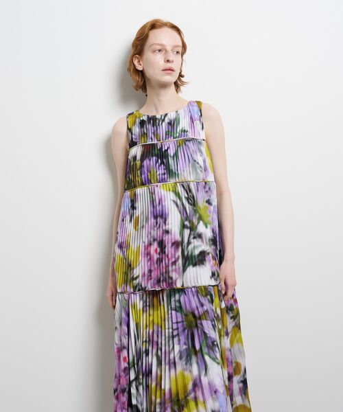 LANVIN en Bleu(ランバンオンブルー)の「Summer Paradiseワンピース(ワンピース・レディース・パープル系その他・38/36)」の5枚目の写真