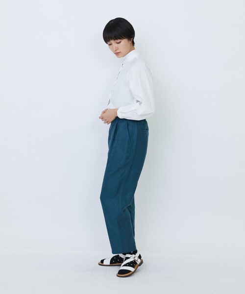 LOISIR(ロワズィール)の「リネンツイルアジャスター付きテーパードパンツ(その他パンツ・レディース・グリーン/ベージュ・36/38/40)」の14枚目の写真