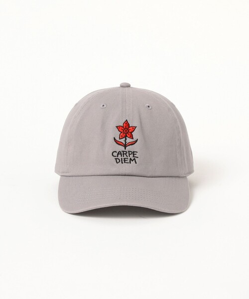 TOKYO CULTUART by BEAMS(トウキョウカルチャートバイビームス)の「GxBxT / ILLSYNAPSE Cap(キャップ・レディース・ネイビー/グレー・ONE SIZE)」の4枚目の写真