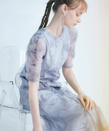 AIMER | ミストチュールフラワーモチーフラメ刺繍パイピングデザインパーティードレス(ドレス)