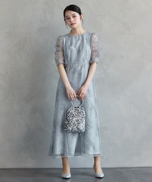 AIMER（エメ）の「ミストチュールフラワーモチーフラメ刺繍パイピングデザインパーティードレス　結婚式　お呼ばれ　ドレス　20代 30代（ドレス）」