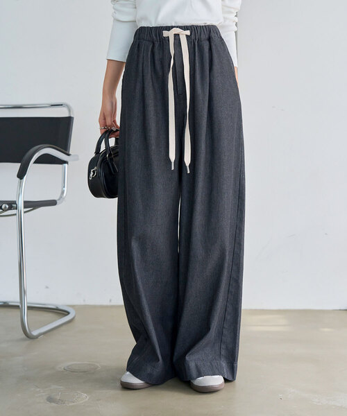 KOBE LETTUCE(コウベレタス)の「イージーワイドデニムパンツ(マタニティウェア/グッズ・レディース・ブラック/ブルー/インディゴブルー/ライトブルー・M/TM/PM)」の22枚目の写真