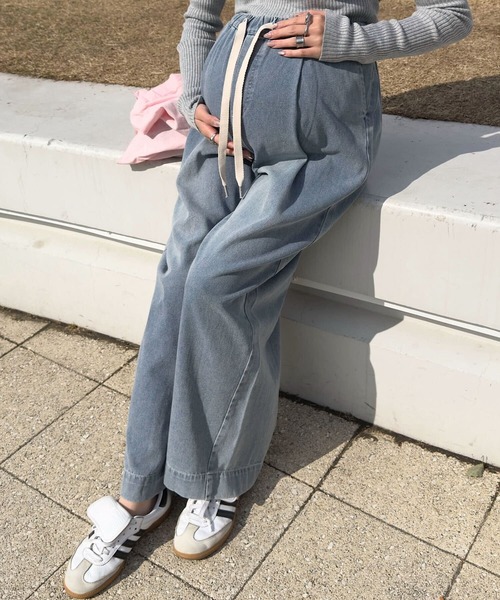 KOBE LETTUCE(コウベレタス)の「イージーワイドデニムパンツ(マタニティウェア/グッズ・レディース・ブラック/ブルー/インディゴブルー/ライトブルー・M/TM/PM)」の21枚目の写真