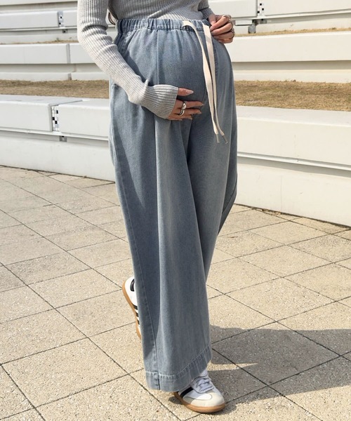 KOBE LETTUCE(コウベレタス)の「イージーワイドデニムパンツ(マタニティウェア/グッズ・レディース・ブラック/ブルー/インディゴブルー/ライトブルー・M/TM/PM)」の20枚目の写真