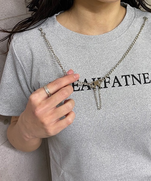 NANEA(ナネア)の「ネックレスセットロゴプリントクロップドTシャツ(Tシャツ/カットソー・レディース・ホワイト/ブラック/グレー・SMALL)」の20枚目の写真
