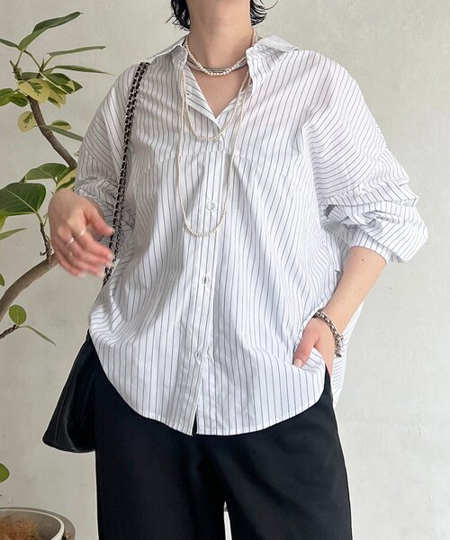 un dix cors（アンディコール）の「バックライン切替シャツ（シャツ/ブラウス・レディース・サックスブルー/ホワイト/ネイビー/オフホワイト・FREE）」の6枚目の写真