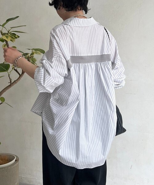 un dix cors（アンディコール）の「バックライン切替シャツ（シャツ/ブラウス・レディース・サックスブルー/ホワイト/ネイビー/オフホワイト・FREE）」の8枚目の写真