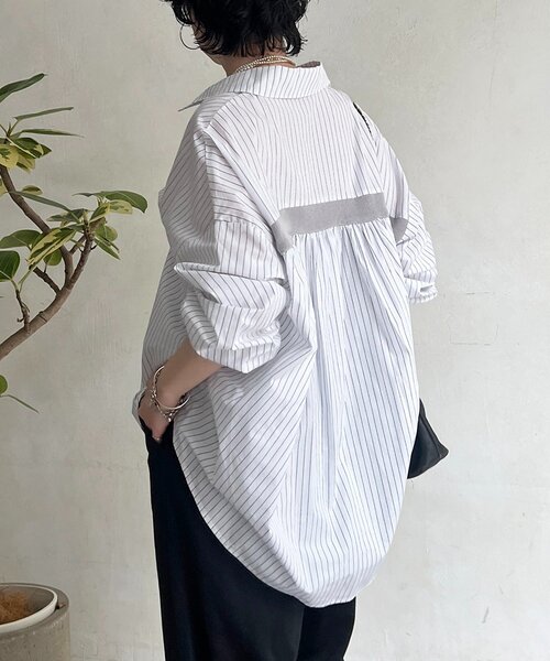 un dix cors（アンディコール）の「バックライン切替シャツ（シャツ/ブラウス・レディース・サックスブルー/ホワイト/ネイビー/オフホワイト・FREE）」の13枚目の写真