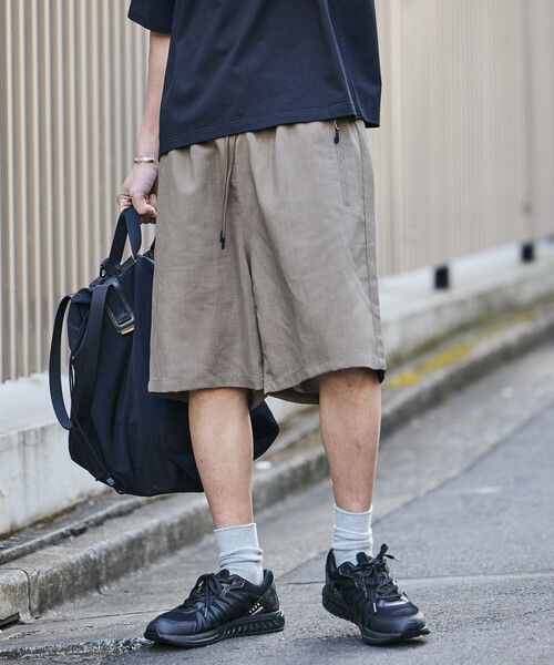 FREAK'S STORE（フリークスストア）の「<UVカット・接触冷感・吸水速乾> AiRide/エアライド ポケッタブル イージーショーツ 短パン ハーフパンツ ショートパンツ 限定展開（その他パンツ・メンズ・チャコールグレー/ベージュ/グレー系その他/ブラック・MEDIUM/SMALL/LARGE）」の21枚目の写真