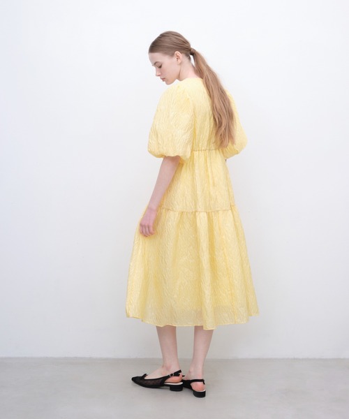 Launa lea(ラウナレア)の「【26春夏新作】ポインテッドトゥチュールバックベルトパンプス(0621)(パンプス・レディース・シルバー/ブラック/ミント/シルバー系その他・25.5cm/25.0cm/23.5cm/23.0cm/22.5cm/22.0cm/24.5cm/24.0cm)」の12枚目の写真