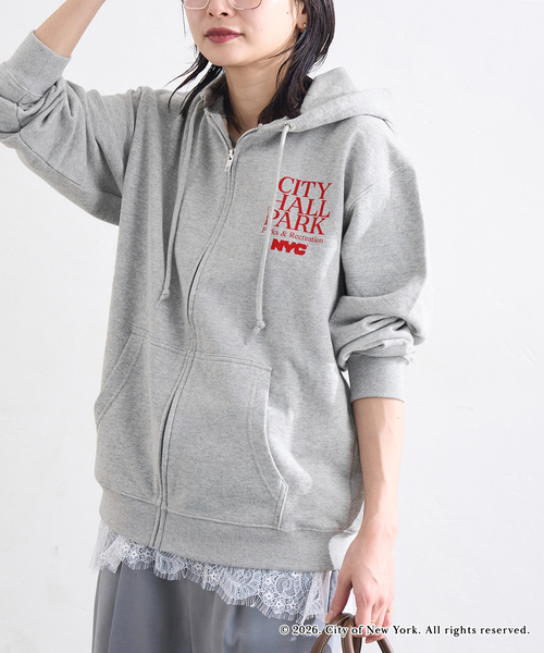 JOURNAL STANDARD（ジャーナルスタンダード）の「NYC JS ZIP HOODIE（パーカー・レディース・ライトグレー/チャコールグレー・FREE）」の8枚目の写真
