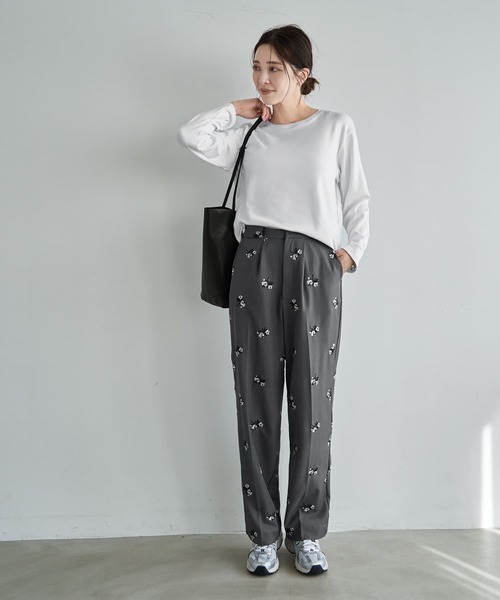 STYLE DELI(スタイルデリ)の「なんかカワイイ長袖シンプルTシャツ(Tシャツ/カットソー・レディース・ダークブルー/クリーム/ホワイト・FREE)」の11枚目の写真