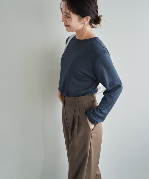 STYLE DELI(スタイルデリ)の「なんかカワイイ長袖シンプルTシャツ(Tシャツ/カットソー・レディース・ダークブルー/クリーム/ホワイト・FREE)」の19枚目の写真