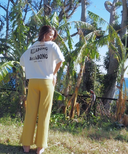 BILLABONG(ビラボン)の「【別注】ビラボン BILLABONG アウトドアカジュアル 半袖Tシャツ LOOSE CROPPED TEE ALPNE 限定コラボ(Tシャツ/カットソー・レディース・ダークグレー/アイボリー/ブルー・M/L)」の5枚目の写真