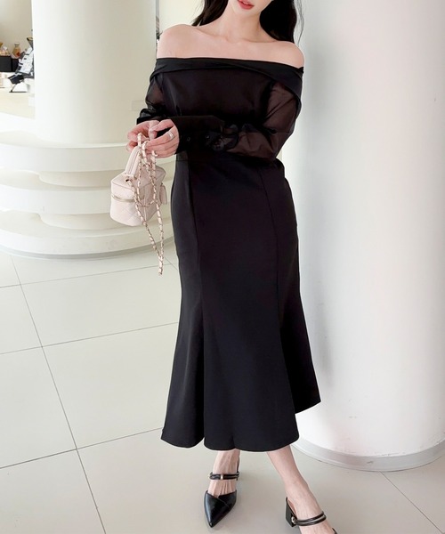 Jasmine Grandiflorum(ジャスミングランディフローラム)の「【Jasmine】オフショルチュールドッキングマーメイドワンピース (SS)(ワンピース・レディース・ホワイト/ブラック・M/S)」の9枚目の写真