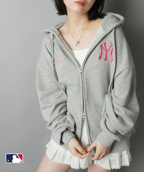 MLB/メジャーリーグベースボール】別注オーバーサイズジップパーカー