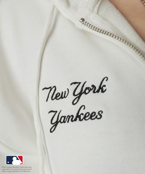 MLB(メジャーリーグベースボール)の「【MLB/メジャーリーグベースボール】別注オーバーサイズジップパーカー/セットアップ対応/ユニセックス(パーカー・レディース・オフホワイト/ブラック/オートミール/ネイビー/杢グレー・ONESIZE)」の21枚目の写真