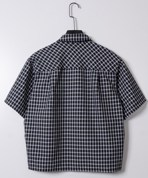 JOHN'S CLOSET(ジョンズクローゼット)の「【31】先染めミニチェック ハーフスリーブ ジップシャツ(シャツ/ブラウス・メンズ・レッド/ブラック/ブルー・LARGE/MEDIUM)」の9枚目の写真