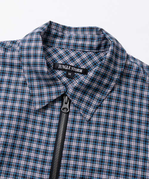 JOHN'S CLOSET(ジョンズクローゼット)の「【31】先染めミニチェック ハーフスリーブ ジップシャツ(シャツ/ブラウス・メンズ・レッド/ブラック/ブルー・LARGE/MEDIUM)」の4枚目の写真