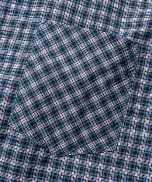 JOHN'S CLOSET(ジョンズクローゼット)の「【31】先染めミニチェック ハーフスリーブ ジップシャツ(シャツ/ブラウス・メンズ・レッド/ブラック/ブルー・LARGE/MEDIUM)」の6枚目の写真