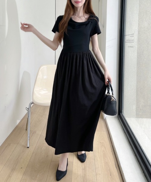 Ada.(エイダ)の「ドレープネックデザイン フィットアンドフレア 半袖カットワンピ(ワンピース・レディース・ホワイト/カーキ/ブラック・FREE)」の4枚目の写真