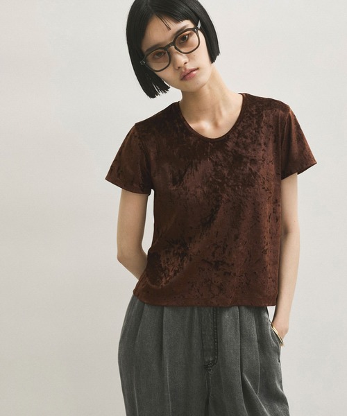 ADAM ET ROPE'(アダムエロペ)の「クラッシュベロアTEE(Tシャツ/カットソー・レディース・ブルー系その他6/オフホワイト/ブラウン系その他3/ネイビー・FREE)」の12枚目の写真