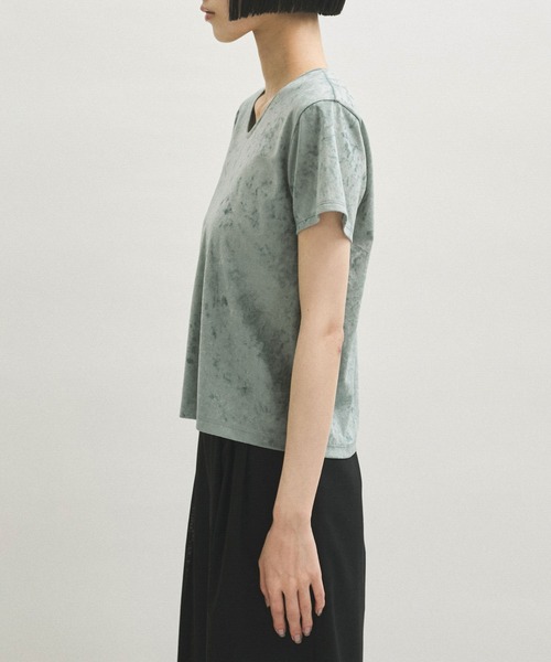 ADAM ET ROPE'(アダムエロペ)の「クラッシュベロアTEE(Tシャツ/カットソー・レディース・ブルー系その他6/オフホワイト/ブラウン系その他3/ネイビー・FREE)」の20枚目の写真