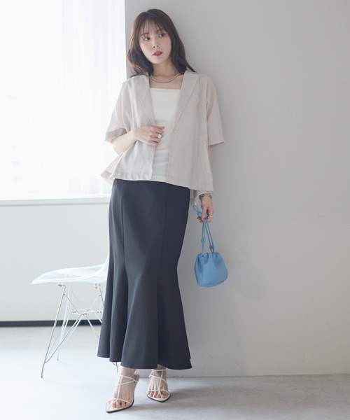 PREFERIR(プレフェリール)の「スクエアネック タンクトップ|ブラ紐隠し インナー 見せない ノースリーブ 着回し ベーシック カットソー(タンクトップ・レディース・ホワイト/チャコールグレー/ブラック・MEDIUM/LARGE)」の19枚目の写真