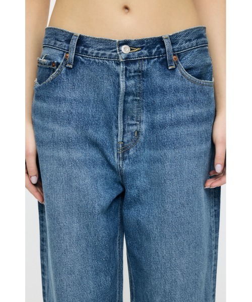 MOUSSY(マウジー)の「LOW SLUNG STRAIGHT(デニムパンツ・レディース・ライトブルー/ブルー・0/1/2)」の10枚目の写真