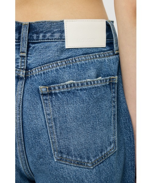 MOUSSY(マウジー)の「LOW SLUNG STRAIGHT(デニムパンツ・レディース・ライトブルー/ブルー・0/1/2)」の12枚目の写真