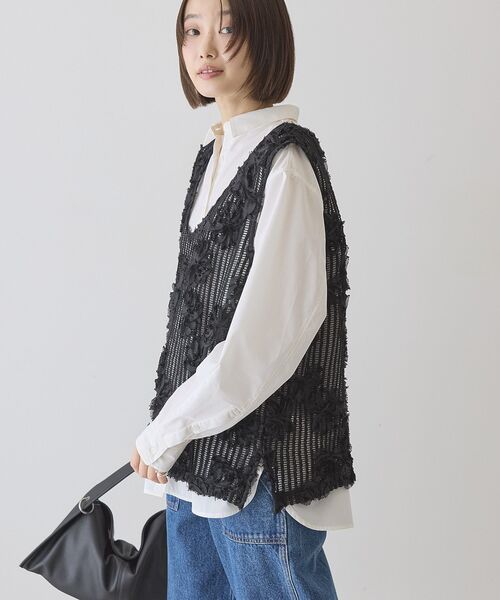 AMERICAN HOLIC（アメリカンホリック）の「【選べる丈】Vネックレースベスト（ベスト・レディース・ブラック/アイボリー/オフホワイト・L/M）」の11枚目の写真