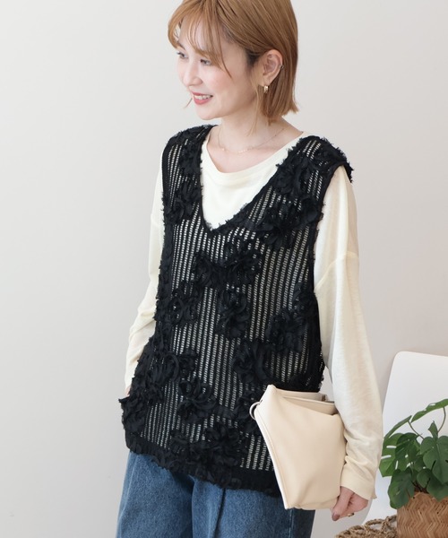 AMERICAN HOLIC（アメリカンホリック）の「【選べる丈】Vネックレースベスト（ベスト・レディース・ブラック/アイボリー/オフホワイト・L/M）」の3枚目の写真