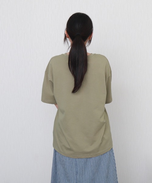 libelle more（リベル モア）の「USAコットンビッグシルエットもこもこロゴTシャツ【接触冷感】（Tシャツ/カットソー・レディース・チャコールグレー/ブラック/オフホワイト/ライトカーキ・M/L）」の19枚目の写真