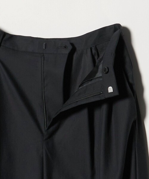 BEAUTY&YOUTH UNITED ARROWS（ビューティーアンドユースユナイテッドアローズ）の「セルロースナイロン バックラップ パンツ（その他パンツ・レディース・ブラック/オフホワイト/オリーブ・XS/M/S）」の6枚目の写真