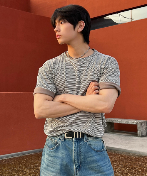 MAISON MINED(メゾンミネド)の「STRIPE LAYERED HALF T BROWN(Tシャツ/カットソー・メンズ・その他・SMALL/MEDIUM/LARGE)」の20枚目の写真