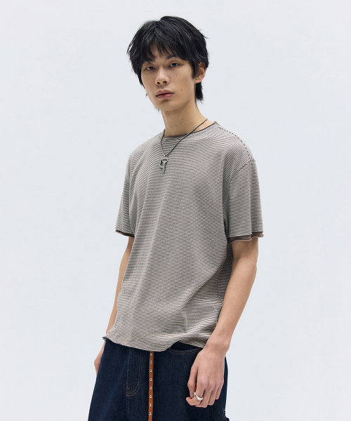 MAISON MINED(メゾンミネド)の「STRIPE LAYERED HALF T BROWN(Tシャツ/カットソー・メンズ・その他・SMALL/MEDIUM/LARGE)」の13枚目の写真