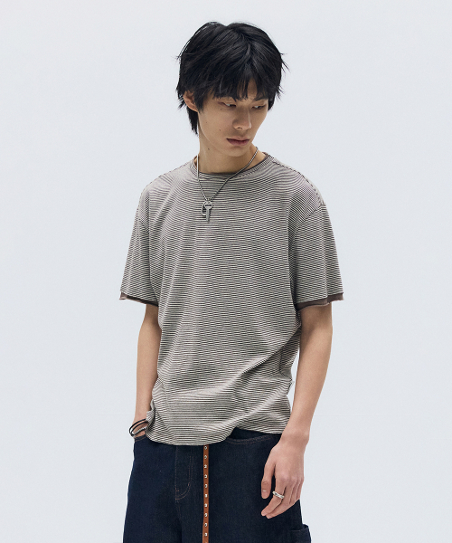 MAISON MINED(メゾンミネド)の「STRIPE LAYERED HALF T BROWN(Tシャツ/カットソー・メンズ・その他・SMALL/MEDIUM/LARGE)」の12枚目の写真