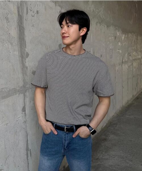 MAISON MINED(メゾンミネド)の「STRIPE LAYERED HALF T BROWN(Tシャツ/カットソー・メンズ・その他・SMALL/MEDIUM/LARGE)」の2枚目の写真
