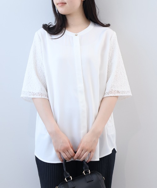 fleur by mint breeze(フルールバイミントブリーズ)の「【L~5L 大きいサイズ】レーススリーブバンドカラーブラウス(シャツ/ブラウス・レディース・ネイビー/ブルー/オフホワイト・LL/3L/4L/5L/L)」の1枚目の写真