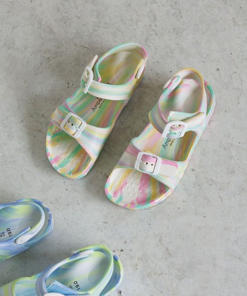 BAYFLOW（ベイフロー）の「[軽量・履き心地抜群!]EVAサンダル[17cm-21cm](KIDS)（サンダル・キッズ・ブルー/マルチ/ブラック・20.0cm/18.0cm/21.0cm/17.0cm/19.0cm）」の4枚目の写真