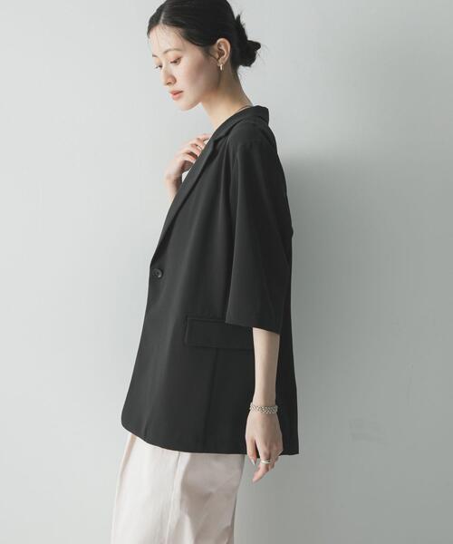 URBAN RESEARCH（アーバンリサーチ）の「『UR TECH DRYLUXE』ハーフスリーブジャケット（その他アウター・レディース・ベージュ/ブラック・FREE）」の17枚目の写真