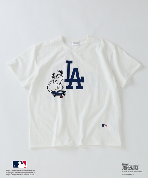 Vintage PEANUTS(ビンテージピーナッツ)の「PEANUTS / ピーナッツ 別注 MLB ベースボール プリントTシャツ(Tシャツ/カットソー・メンズ・ブラック系その他/グレー/アイボリー/エメラルドブルー/ホワイト・MEDIUM/LARGE)」の1枚目の写真