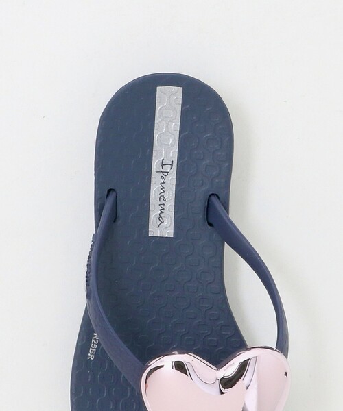 IPANEMA(イパネマ)の「<Ipanema>ハート サンダル / キッズ 17cm-22cm(サンダル・キッズ・ネイビー/ブラック/ライトピンク・18cm/22cm/17cm/21cm/19.5cm)」の19枚目の写真