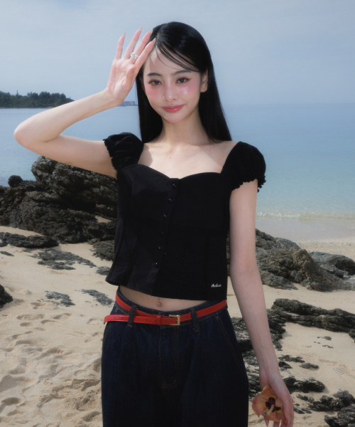 ROSEFRANTZ（ロゼフランツ）の「Lace Shirring Crop Blouse [Black]（シャツ/ブラウス・レディース・ブラック・SMALL/MEDIUM）」の4枚目の写真