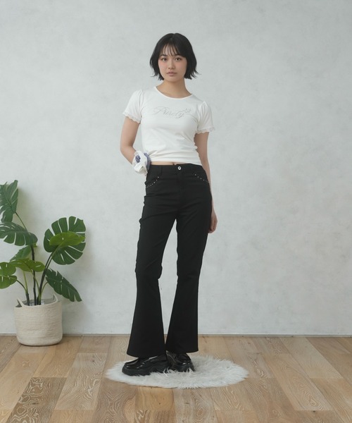 FCMM(エフシーエムエム)の「STUD FLARE PANTS/スタッズフレアパンツ(その他パンツ・レディース・グレー/ブラック・SMALL/MEDIUM)」の10枚目の写真